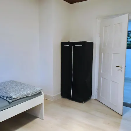 Διαμέρισμα Monteurwohnung - Worker's - Belremstrasse *